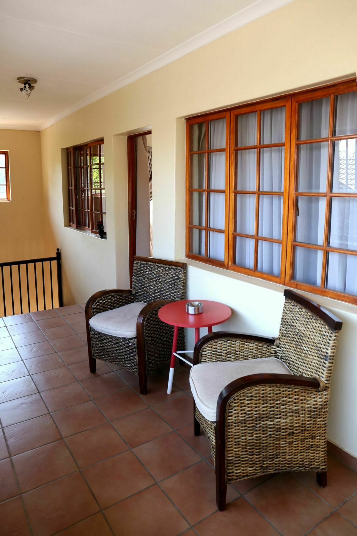 Morulana Guest House Кемптън Парк Екстериор снимка
